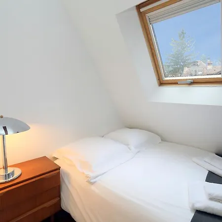 Folk Loft Apartment