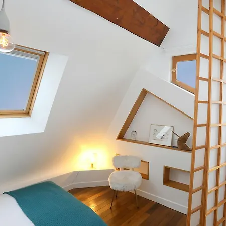 Le Duplex Du Peintre Apartman *