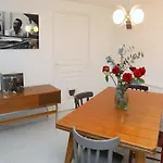 Le Duplex Du Peintre 公寓