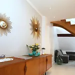 公寓 Le Duplex Du Peintre 阿讷西